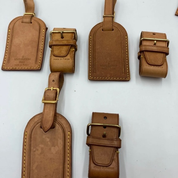 Authentic LOUIS VUITTON Name Tags & Belts - Picture 9 of 10